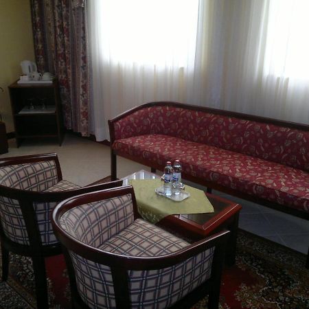 Bellevue Hotel And Resort Bardejov Room photo